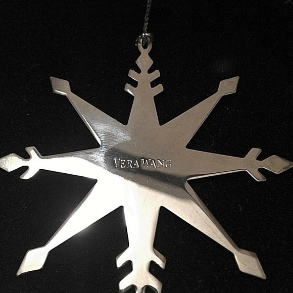 VERA WANG Silver Snowflake 8 Point Ornament 3" HTF - Picture 6 of 7
